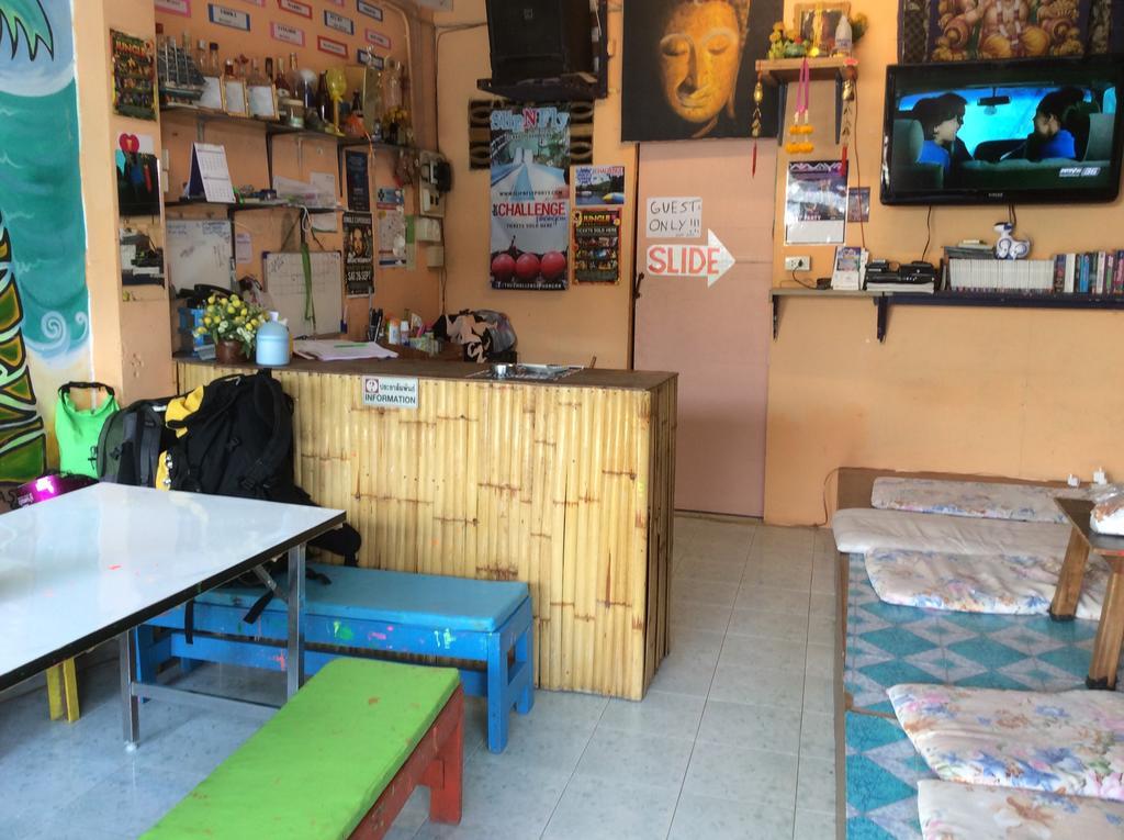 Maddy'S Hostel Ko Pha Ngan Esterno foto