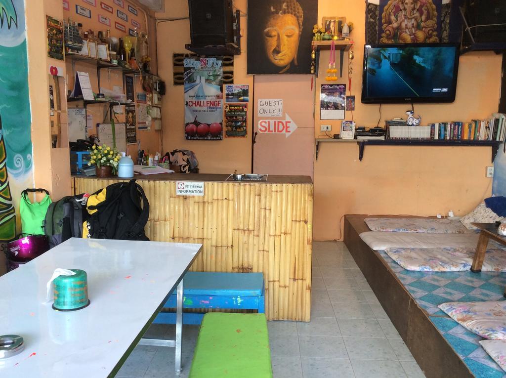 Maddy'S Hostel Ko Pha Ngan Esterno foto