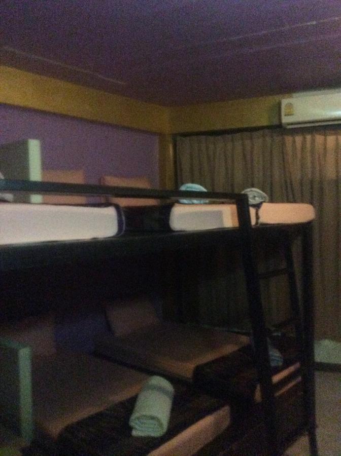 Maddy'S Hostel Ko Pha Ngan Esterno foto