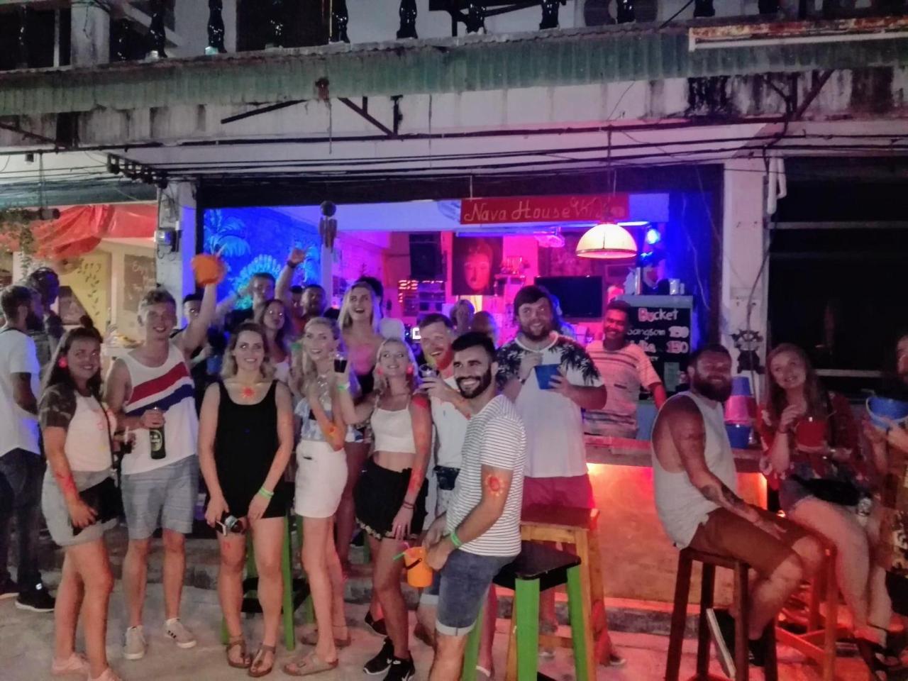 Maddy'S Hostel Ko Pha Ngan Esterno foto