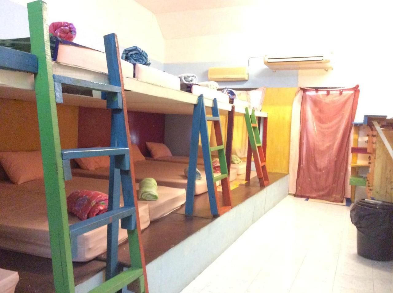 Maddy'S Hostel Ko Pha Ngan Esterno foto